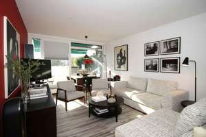 lichtdurchflutete 2-Zimmer Wohnung mit zwei Balkonen