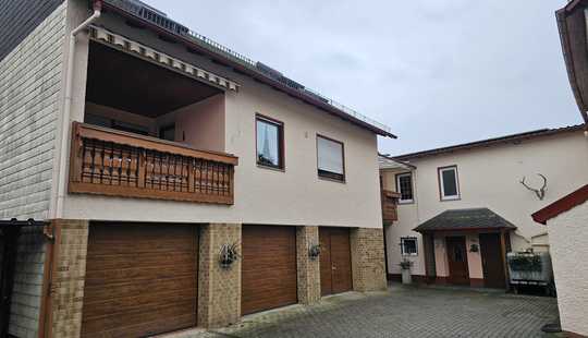 Bild von Freistehendes Einfamilienhaus & attraktives Mehrfamilienhaus - Ideal für Familien & Investoren!