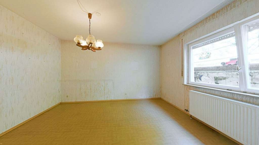 Immobilie in Murrhardt - charmantes Mehrfamilienhaus mit 3 Wohneinheiten in Murrhardt - Garten - Gewölbekeller - Bild 4