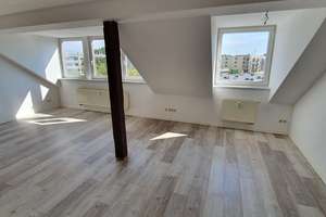Großzügige Familienwohnung ! Toll renoviert - Sonnenbalkon inklusive – Radegaster Straße 13, 6842 Innerstädtischer Bereich Süd, Dessau-Roßlau – Vorschaubild 11