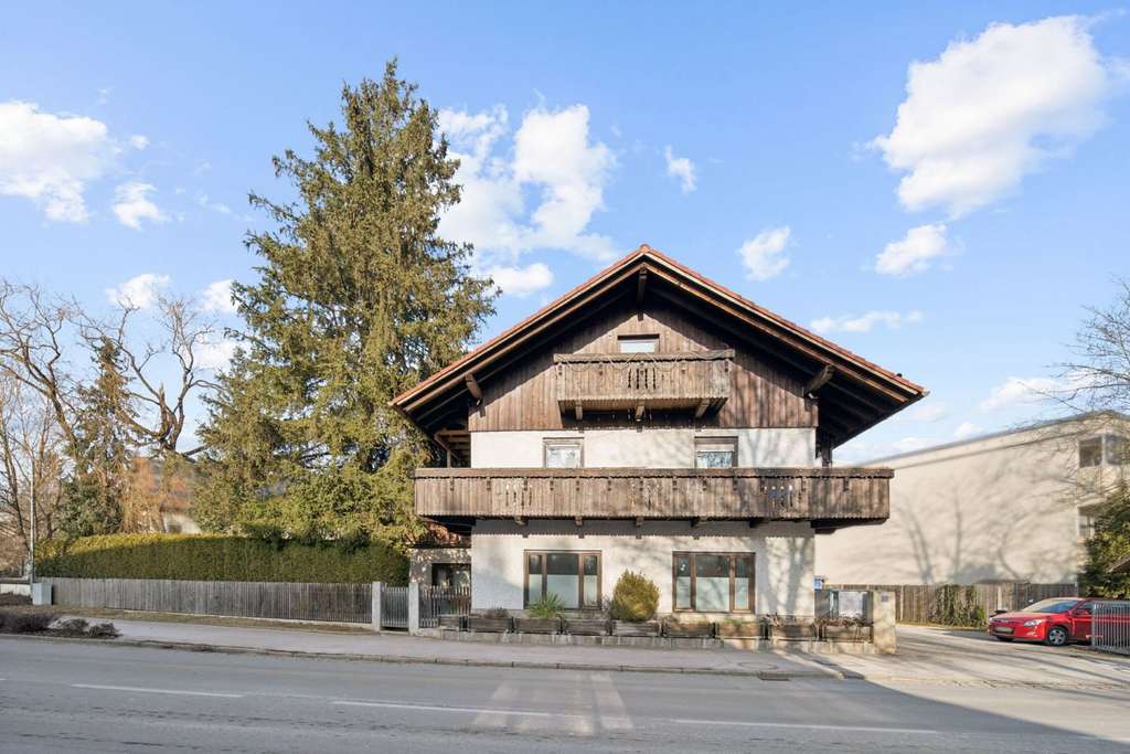Immobilie in Unterhaching - Helle 3‑Zimmer‑Wohnung mit großer Dachterrasse in zentraler Lage von Unterhaching - Bild 1