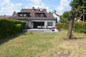  Furnished 1-room attic apartment with a large garden, available to rent for 12 months – Die vollständige Adresse der Immobilie erhältst du vom Anbieter., 13347 Wedding, Berlin – Vorschaubild 9