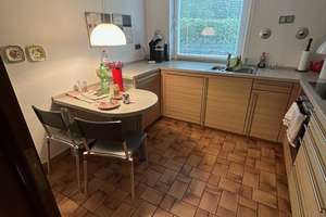 Gepflegtes freistehendes Einfamilienhaus mit 6 Zimmern in Hamburg-West Nähe Volkspark – Die vollständige Adresse der Immobilie erhältst du vom Anbieter., 22607 Bahrenfeld, Hamburg – Vorschaubild 10