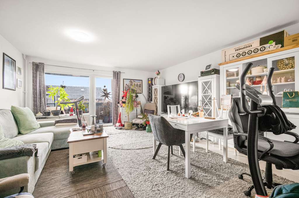 Immobilie in Harrislee - Modernisierte 2-Zimmer-Wohnung mit Westbalkon & TG-Stellplatz - vermietet - Bild 1