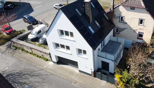 Bild von Ideal für Paare! Kernsaniertes Wohnhaus mit moderner Technik im alten Ortskern von Neu-Anspach