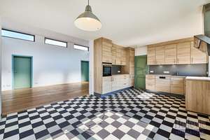 Freistehender Bungalow auf 2 Ebenen nahe Naturschutzgebiet für Leute, die das Besondere schätzen! – Die vollständige Adresse der Immobilie erhältst du vom Anbieter., 60488 Hausen, Frankfurt am Main – Vorschaubild 5
