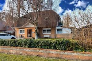 * Zweifamilienhaus mit zwei Wohneinheiten & großem Grundstück * – Die vollständige Adresse der Immobilie erhältst du vom Anbieter., 26810 Westoverledingen – Vorschaubild 2
