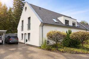 Neuwertiges KfW-55 Haus in begehrter Lage von Celle – Die vollständige Adresse der Immobilie erhältst du vom Anbieter., 29223 Celle – Vorschaubild 1