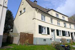 Wohnhaus mit kleinem Garten in beliebter Lage – Die vollständige Adresse der Immobilie erhältst du vom Anbieter., 42657 Burg/Höhscheid, Solingen – Vorschaubild 32
