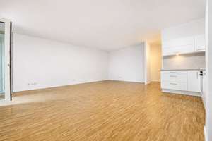 Praktische Zwei-Zimmer-Erdgeschosswohnung mit Stellplatz – Die vollständige Adresse der Immobilie erhältst du vom Anbieter., 60326 Gallus, Frankfurt am Main – Vorschaubild 4