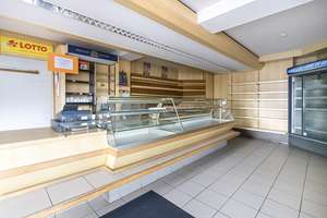 Zentrale Lage • Wohn- und Geschäftshaus, ideal für einen Imbiss, Friseur oder Büro – Die vollständige Adresse der Immobilie erhältst du vom Anbieter., 72516 Scheer – Vorschaubild 2