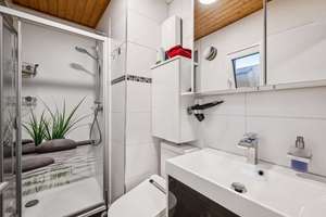 Luxuriöses Ferienhaus mit Sauna, nachhaltiger Technik und hochwertiger Ausstattung – Die vollständige Adresse der Immobilie erhältst du vom Anbieter., 59872 Meschede – Vorschaubild 19