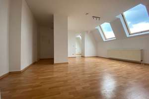 Balkon, Einbauküche und Tageslichtbad mit Wanne!!! – Klausener Straße 8, 39112 Sudenburg, Magdeburg – Vorschaubild 2