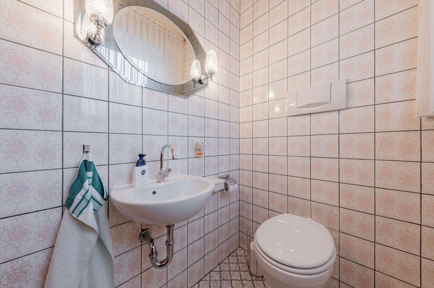 Immobilie in Altweidelbach - Großzügiger Bungalow mit Garage, möglicher Einliegerwohnung und pflegeleichter Grünfläche - Bild 16