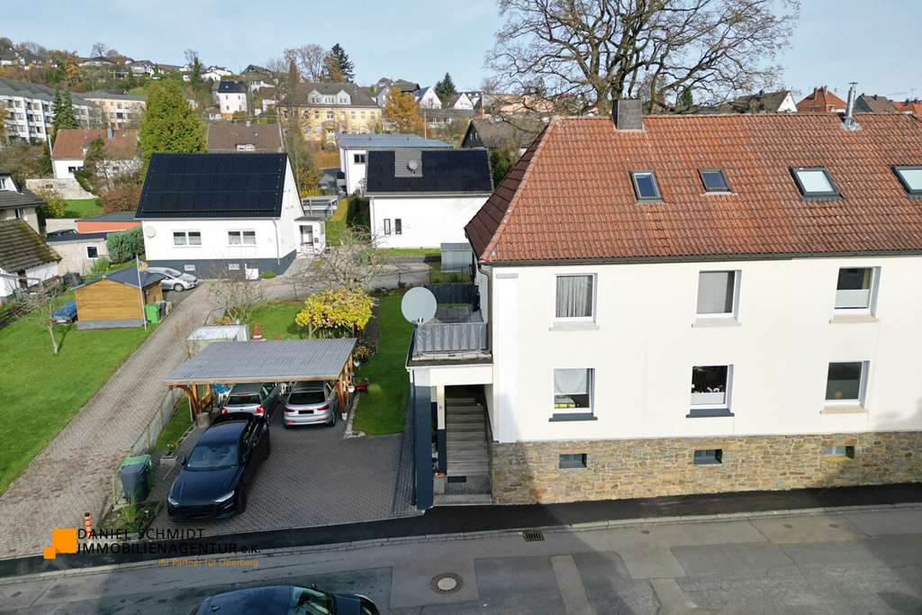 Immobilie in Marienheide - Doppelhaushälfte mit Ausbaupotenzial in Marienheide - Bild 1