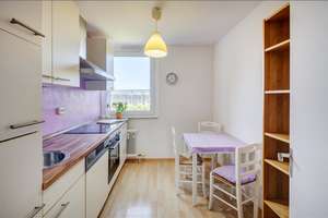 Möbliert: Helle 3-Zimmer Familienwohnung mit Balkon – Die vollständige Adresse der Immobilie erhältst du vom Anbieter., 81737 Neuperlach, München – Vorschaubild 8