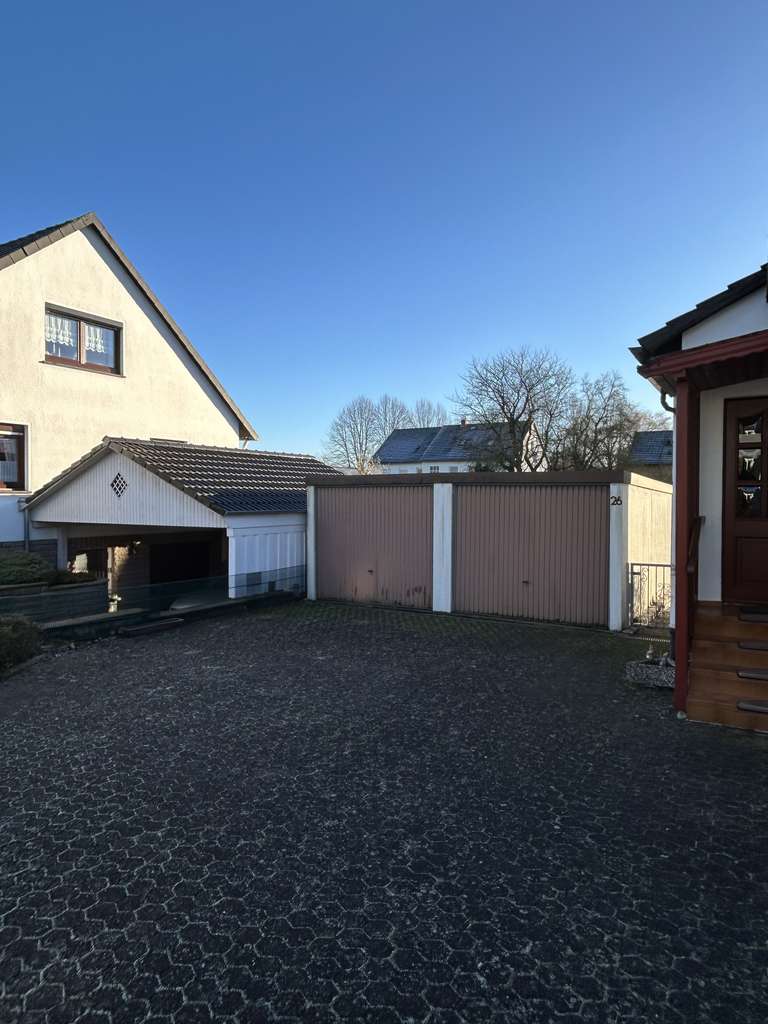 Immobilie in Bad Münder am Deister - Provisionsfrei - Schönes Zweifamilienhaus in guter Lage - Bild 2