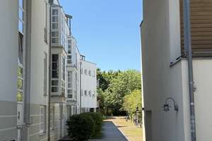 Stilvolle EG-Wohnung mit eigenem Eingang, Garten & Top-Lage – Brunhuberstraße 8c, 93053 Galgenberg, Regensburg – Vorschaubild 7