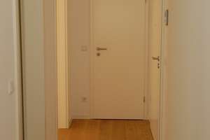 Neuwertige 2-Zimmer-Wohnung mit Garten und EBK in Obersendling, München – Kaltenbrunner Straße 4, 81477 Obersendling, München – Vorschaubild 6