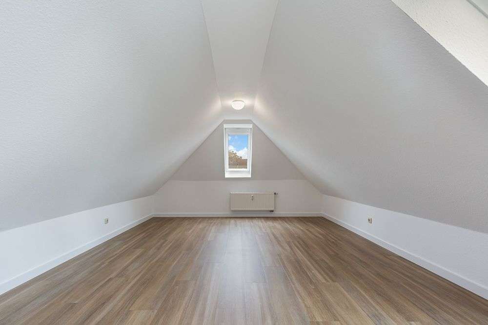 Immobilie in Apensen - Frisch modernisiert & sofort bezugsfertig – Maisonettewohnung mit Balkon! - Bild 6