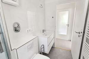Neu sanierte helle, ruhige 2-Zi.-Etagenwohnung mit Balkon  – Ruselerweg 10, 21033 Lohbrügge, Hamburg – Vorschaubild 7