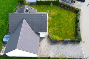 MODERN, FEIN, SCHÖN! EFH MIT DOPPELGARAGE & SONNIGEM GARTEN AM ORTSRAND! EIN ZUHAUSE! – Die vollständige Adresse der Immobilie erhältst du vom Anbieter., 87739 Breitenbrunn – Vorschaubild 11