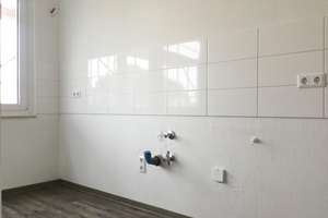 Gemütliche 3-Raumwohnung im Erdgeschoss mit Balkon zu vermieten. – Sanddornweg 11, 33609 Heepen, Bielefeld – Vorschaubild 3