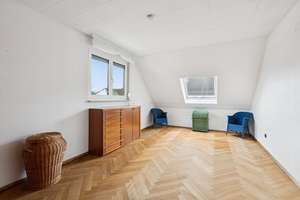 Sofort bezugsfrei in Wittenau: luxuriös ausgestattete DHH mit 5 Zimmern, 160qm Wfl., ausgebautes DG – Engelroder Weg 2A, 13435 Wittenau, Berlin – Vorschaubild 29