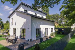 Premium-Wohnen: Erstklassiges KFW-55-Haus in Top-Lage – Die vollständige Adresse der Immobilie erhältst du vom Anbieter., 14612 Falkensee – Vorschaubild 1