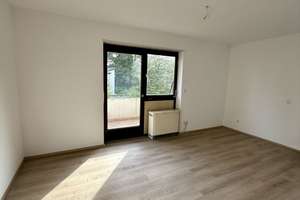 Lichtdurchflutete und geräumige 4-Zimmer-Wohnung  – Durlacher Straße 21, 68219 Rheinau, Mannheim – Vorschaubild 8