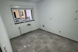 Ansprechendes und modernisiertes 6-Zimmer-Reihenhaus mit luxuriöser Innenausstattung in Duisburg – Schloßstraße 41, 47179 Aldenrade, Duisburg – Vorschaubild 3