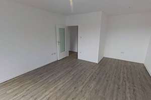 Ideal für Familien & Paare: Komfortable 3-Zimmer-Wohnung mit Loggia und viel Stauraum – Lahrkampstraße 6, 33104 Schloß Neuhaus, Paderborn – Vorschaubild 2
