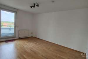 Moderne Dachwohnung ohne Schrägen - 3 Balkone & viel Licht in Schwaig – Die vollständige Adresse der Immobilie erhältst du vom Anbieter., 90571 Schwaig bei Nürnberg – Vorschaubild 10