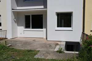 **HOCHWERTIG ENERGETISCH SANIERT** 5-Zi.-RMH | 1A-TOP-Zustand - NEU RENOVIERT | NEUE EBK | frei – Dietrich-Bonhoeffer-Straße 18, 73732 Sankt Bernhardt, Esslingen am Neckar – Vorschaubild 14