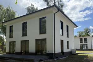 Luxuriös ausgestattete Villa in der Berliner Vorstadt – exklusiv und bezugsfertig. – Die vollständige Adresse der Immobilie erhältst du vom Anbieter., 15827 Blankenfelde-Mahlow – Vorschaubild 19