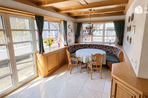 Stilvolles Einfamilienhaus mit Einliegerwohnung, Spa-Bereich und Traumgarten in S-Uhlbach – Die vollständige Adresse der Immobilie erhältst du vom Anbieter., 70329 Uhlbach, Stuttgart – Vorschaubild 6