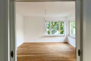 Im Grünen, mit Blick auf die Stadt – Anzengruberstraße 30, 70192 Lenzhalde, Stuttgart – Vorschaubild 3