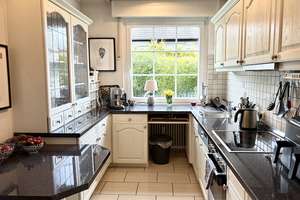 großzügiges Einfamilienhaus mit Einliegerwohnung und Garage! – 44289 Sölde, Dortmund – Vorschaubild 11