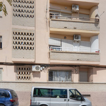 WOHNUNG IN ALGUAZAS