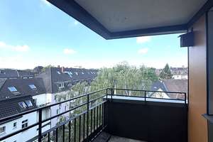 Helle 4,5-Zimmer-Wohnung mit Balkon und Aufzug in Essen-Holsterhausen – Pettenkoferstraße 41, 45147 Holsterhausen, Essen – Vorschaubild 7