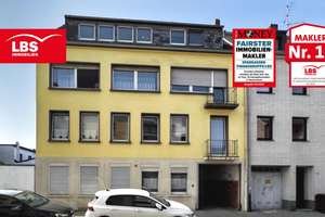 Mehrfamilienhaus I 5 Wohnungen mit Balkonen I Gewerbehalle im Hinterhof