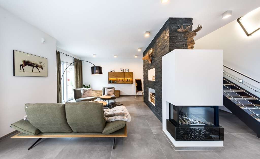 Immobilie in Steinbach-Hallenberg - OKAL - Großzügig und elegant wohnen ! - Bild 1