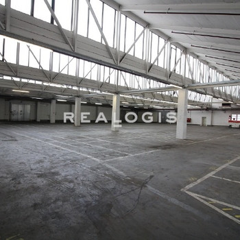 Ca. 5.800 qm Lager / Logistik an der A66 / A3 !