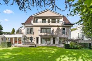 Exklusive Luxus-Villa aus 2008 mit Aufzug, Fitnessbereich & großem Garten in Best-Lage – Die vollständige Adresse der Immobilie erhältst du vom Anbieter., 50935 Lindenthal (Ortsteil), Köln – Vorschaubild 2