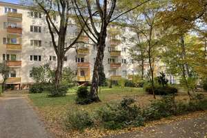 Freundliche, voll möblierte 2ZKB/41qm/3.OG Wohnung in Harzer Str./Neukoelln, 885 Euro NKM – Harzer Straße 26/27, 12059 Neukölln (Ortsteil), Berlin – Vorschaubild 3