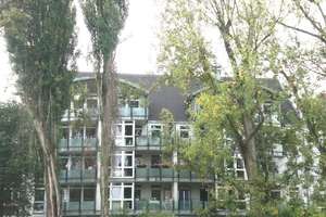 Wohnen mit Charakter – lichtdurchflutete Dachgeschosswohnung mit Empore und großer Terrasse – Mühlenkamp 23, 40229 Eller, Düsseldorf – Vorschaubild 3
