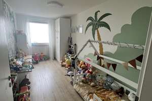 Ansprechende 4-Zimmer-Wohnung mit spektakulärer Aussicht mit Balkon in Wuppertal – Am Eckbusch 35, 42113 Uellendahl-Katernberg, Wuppertal – Vorschaubild 9