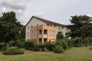 3-Raum-Wunder mit Dachterrasse, TG-Stellplatz und Außenstellplatz in Leipzig-Holzhausen