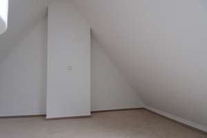 Gepflegte DG-Wohnung  55 m² Nfl. (ca. 45m² Wfl.) 2 Ebenen,  Wellingdorf – Die vollständige Adresse der Immobilie erhältst du vom Anbieter., 24148 Ellerbek, Kiel – Vorschaubild 14