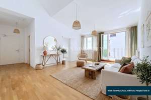 Dachgeschosswohnung mit Südbalkon: Stilvolle 2,5-Zimmer-Wohnung in Top-Zustand